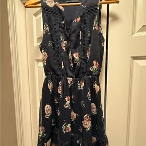 Abercrombie & Fitch Floral Mini Dress - Navy blue